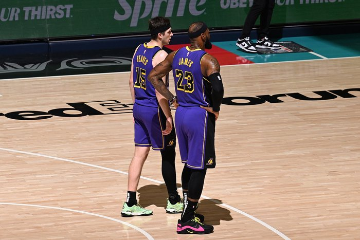 世俱杯买球-湖人交易补强，里奇保罗施压，如何调整阵容才能争冠？|里夫斯|里奇·保罗|贾伦·杰克逊|本-西蒙斯|洛杉矶湖人队_新浪体育_新浪新闻