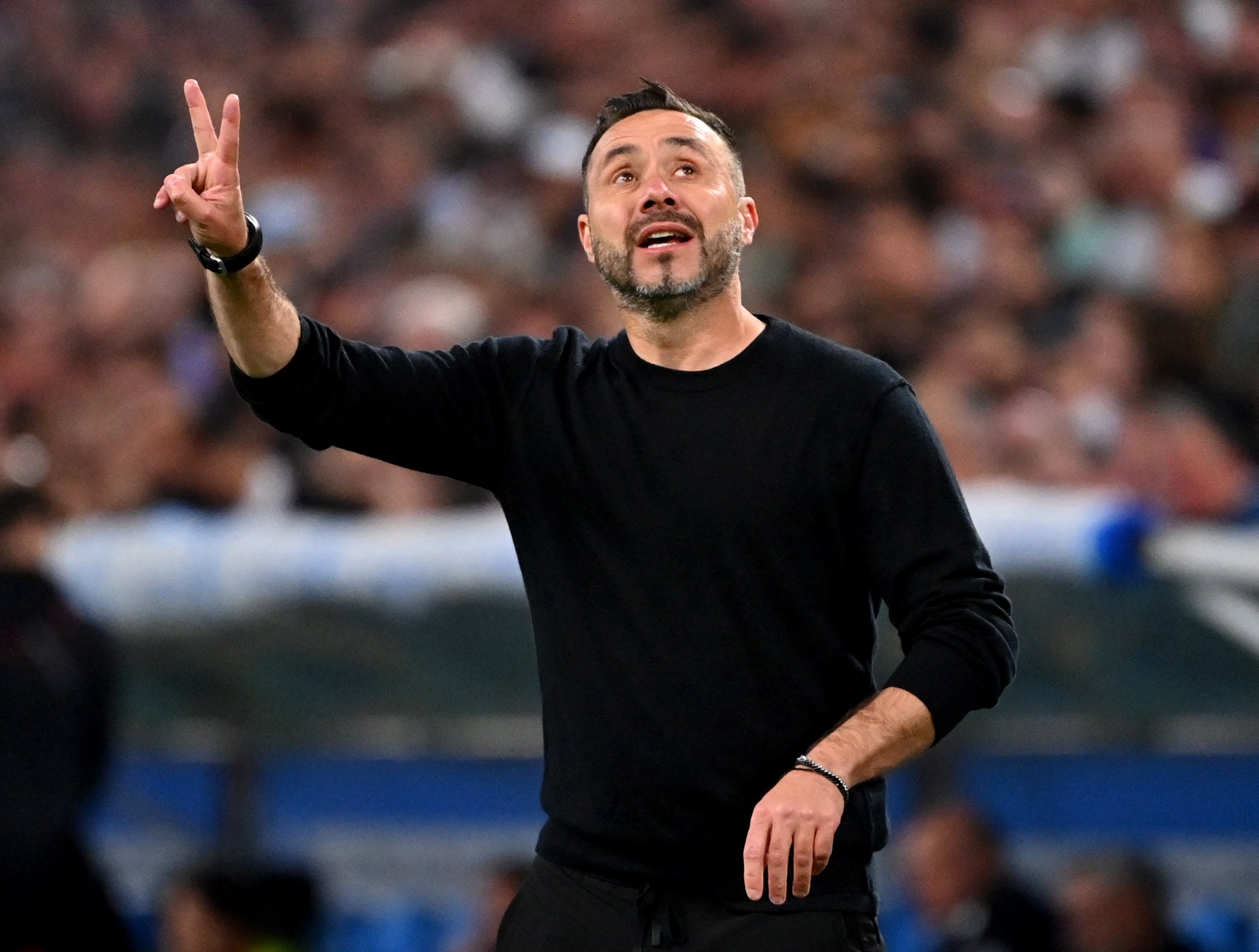 世俱杯买球-前水晶宫老板：热刺竟靠德泽尔比救命，他在任何球队都待不过2年